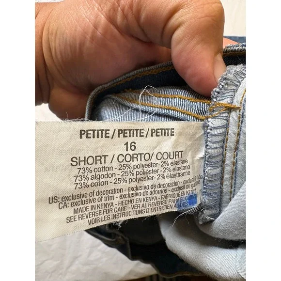 Gloria Vanderbilt Petite Women's Size 16P Blue Denim Jeans Straight Leg Casual - Picture 5 of 6